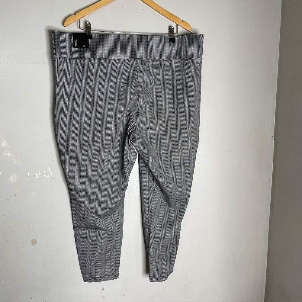 Torrid Herringbone Pixie Pants Slim‎ Fix Studio S… - image 3
